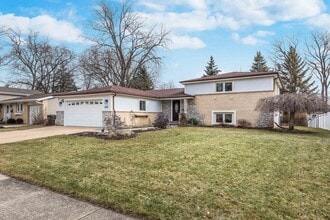 Building Photo - 2407 N Lafayette St