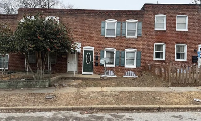 Building Photo - 510 Arsan Ave