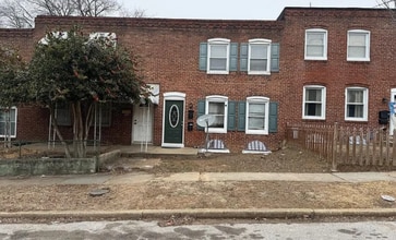 Building Photo - 510 Arsan Ave