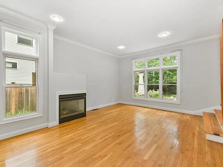 Living Room - 20 Keefe Ave