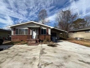 Building Photo - 1607 S Mack Smith Rd