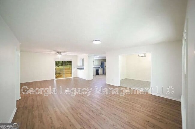 Building Photo - 325 Segrest Cir