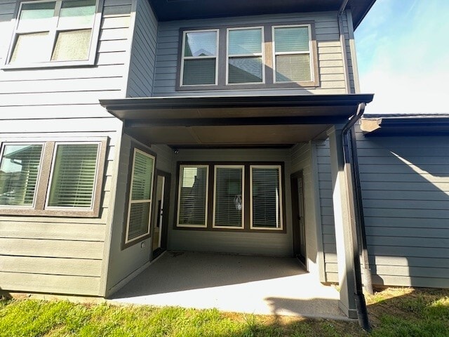 Building Photo - 18406 Vivacious Ln