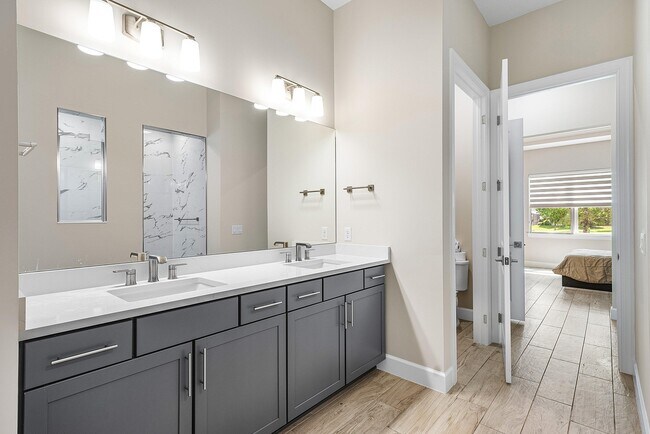 Building Photo - 349 Geillis Path