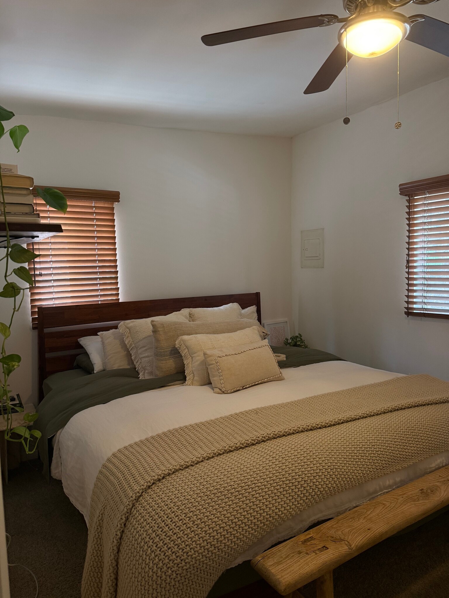 Bedroom - 922 Milwood Ave