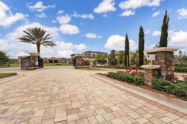 Building Photo - 14909 Venosa Cir
