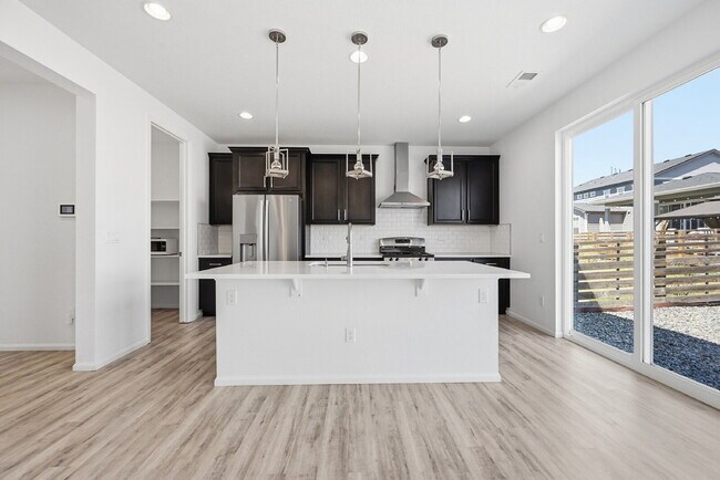 Building Photo - $2,840.95- 3-bed, 2.5 bath home in Aurora