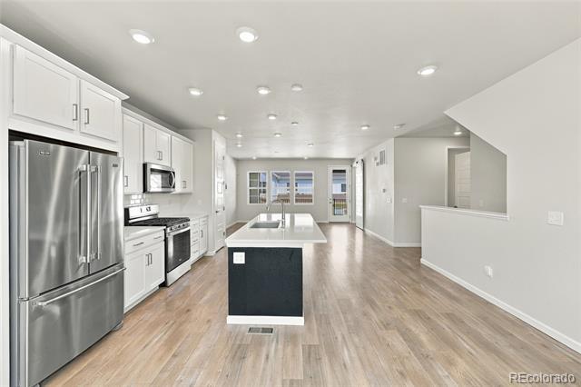 Building Photo - 8806 Fraser River Lp