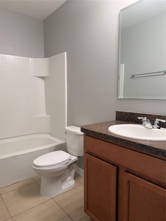 Building Photo - 3520 Seneca Club Loop