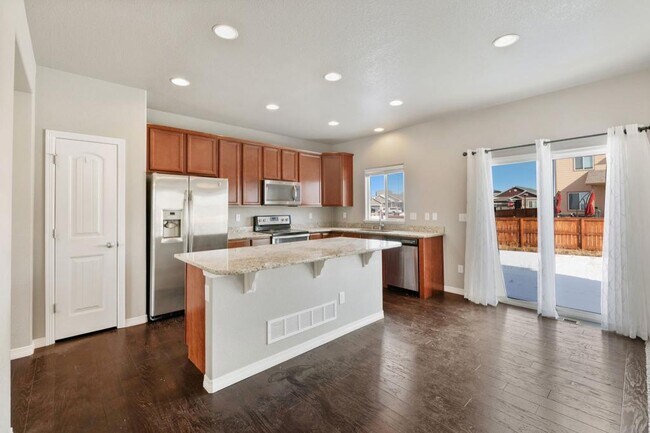 Building Photo - 1520 Cirque Valley Ln