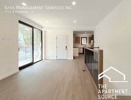 Building Photo - 3710 N Kenmore Ave