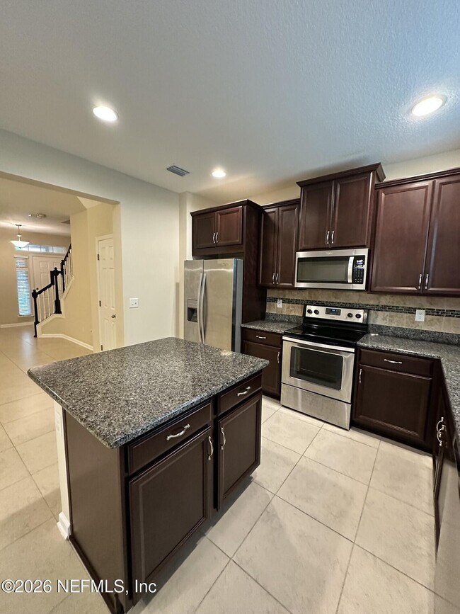 Building Photo - 107 San Briso Way