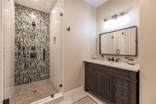 Building Photo - 117 Ocean Key Way