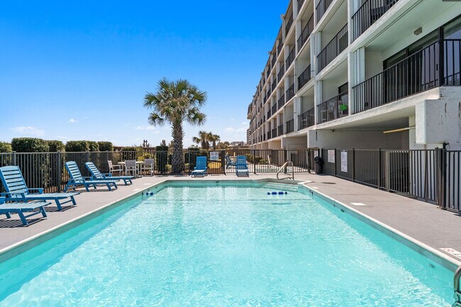 Building Photo - 222 Carolina Beach Ave N