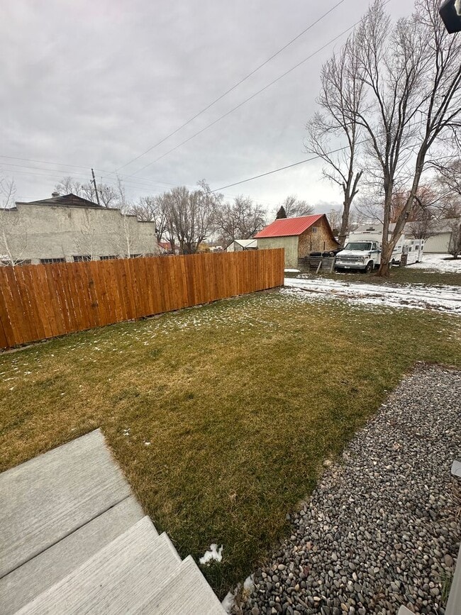 Building Photo - Brand New & Adorable 2 Bedroom, 2 Bathroom Unit in Saint Anthony! ($200 OFF OF FIRST MONTHS RENT!!!)