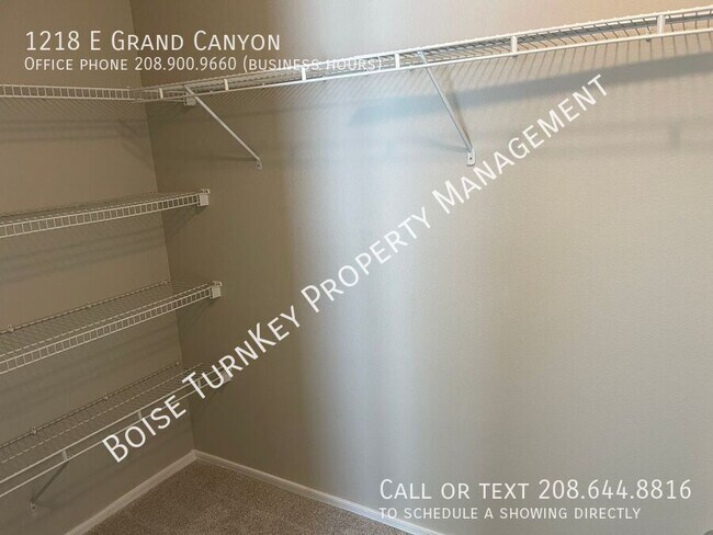 Building Photo - 1218 E Grand Canyon St