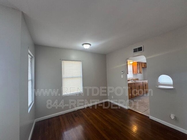 Building Photo - 1200 Marshall Ave