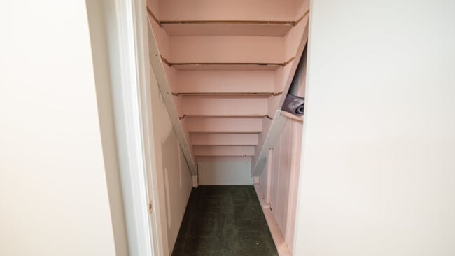 Building Photo - 4841 Lamb Dr