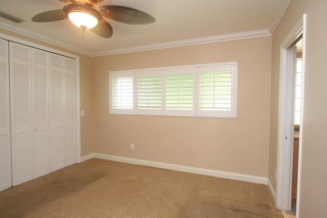 Building Photo - 839 Malaga Dr