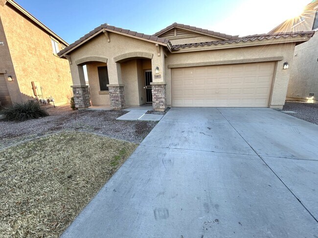 Primary Photo - 6805 S 70th Dr