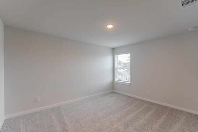 Building Photo - 8555 Blueberry Ash St