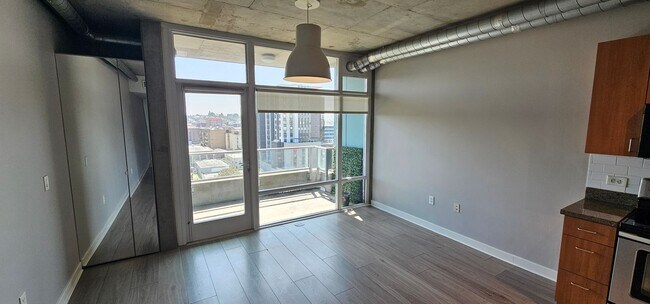 Building Photo - DOWNTOWN SAN DIEGO East Village - Smart Co...