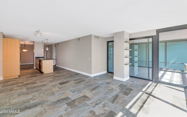 Building Photo - 4808 N 24th St