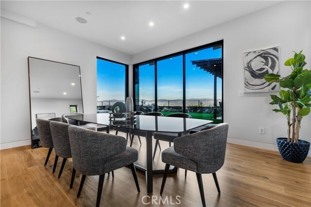 Building Photo - 18296 Karen Dr