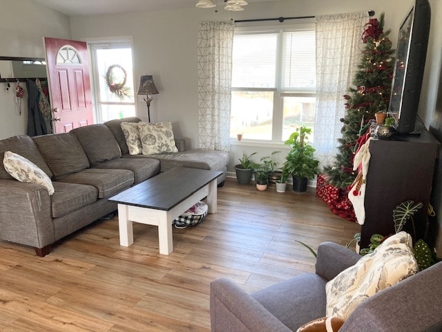 Building Photo - 20963 Honest Ln