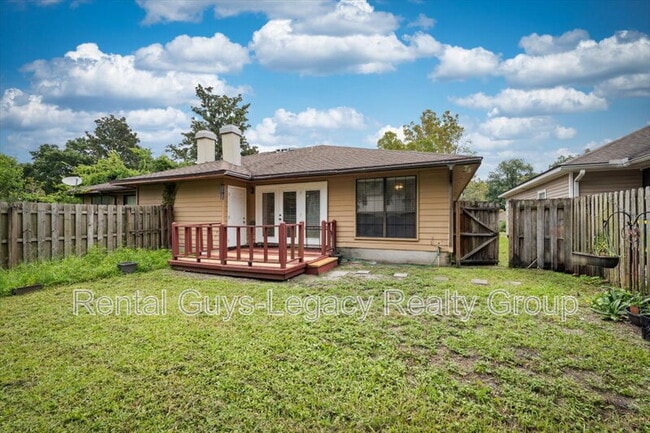Building Photo - 3956 Hollows Dr