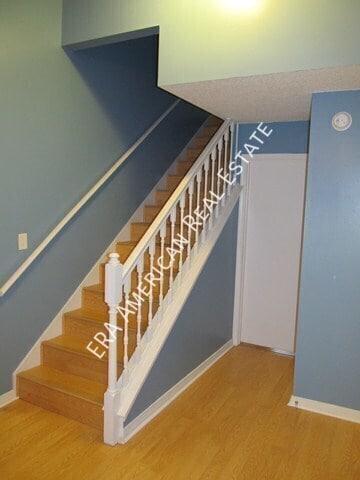 Building Photo - 905 Piedmont Pl