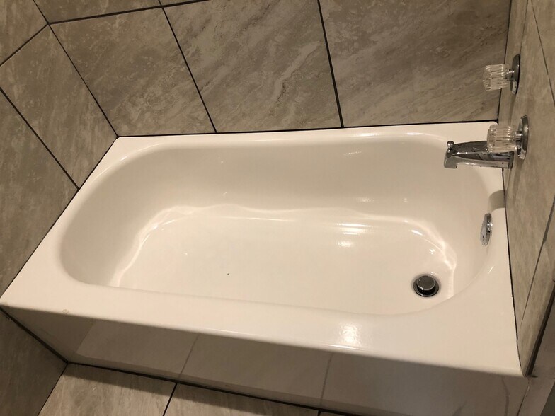 Bathroom-3 - 1837 McDowell St