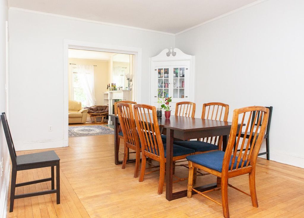 Building Photo - 1743 Commonwealth Ave