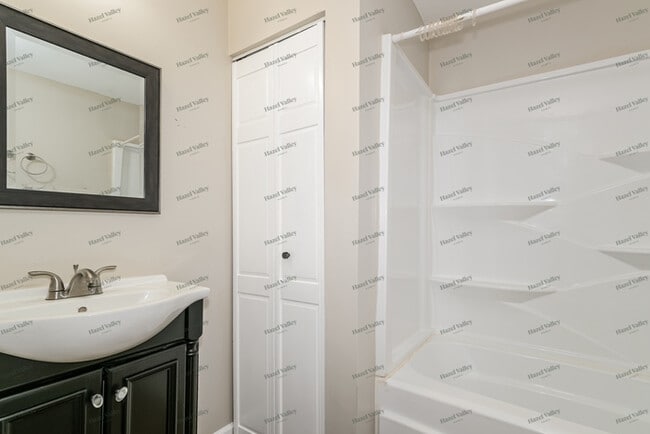 Building Photo - 9024 Midland Blvd