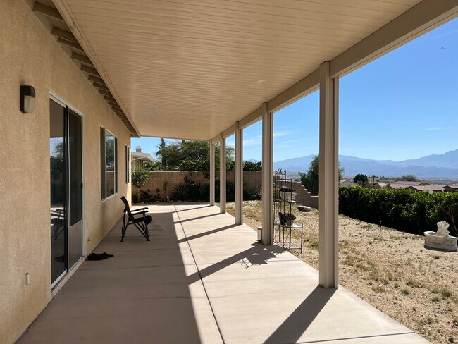 Building Photo - 13633 Overlook Dr