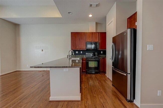 Building Photo - 1130 Patterson St