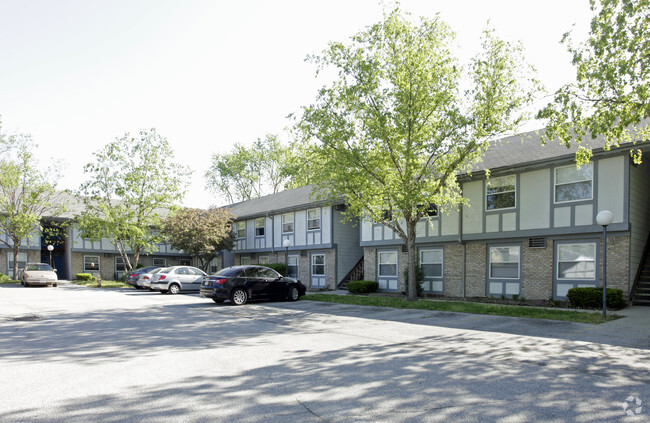 Building Photo - Pine Meadows Apartments