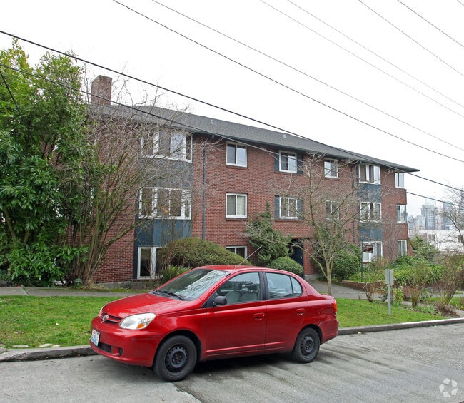 Building Photo - Lakecrest