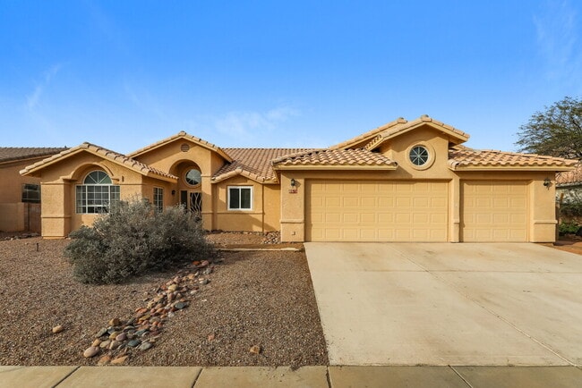 Building Photo - 8915 N Veridian Dr