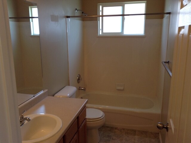 Building Photo - 3534 Newland Loop