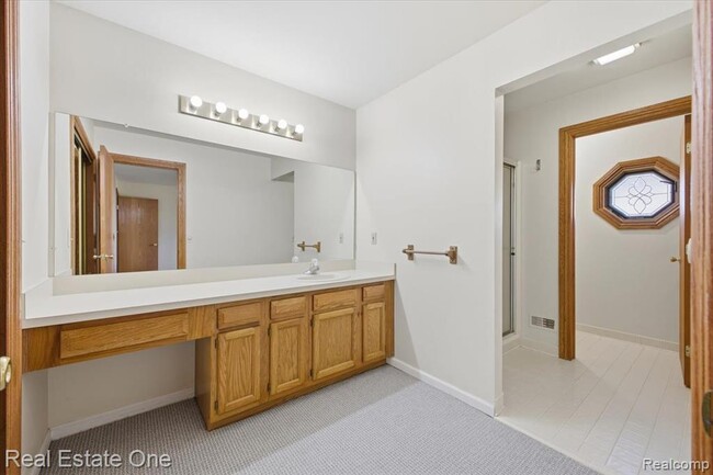 Building Photo - 2251 Crystal Dr