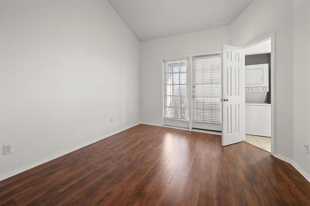 Building Photo - 4800 W Lovers Ln