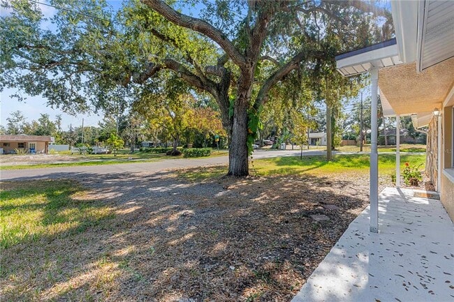 Building Photo - 8623 Parkway Cir