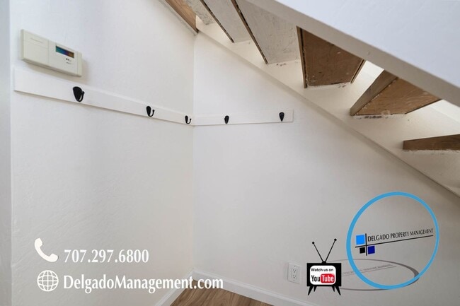 Building Photo - Benicia Southampton Hills 3bed house