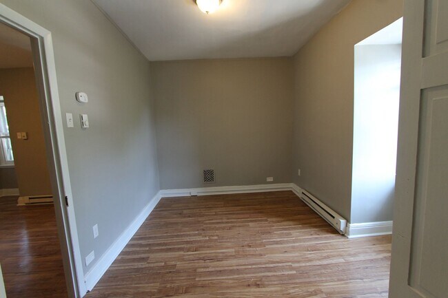 Building Photo - 4932 Rubicam St