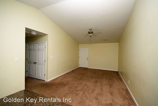 Building Photo - 2 br, 2 bath House - 306 W Main Street