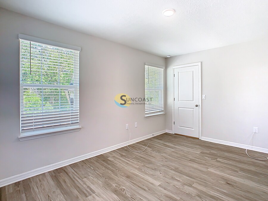 Building Photo - 3821 SW 43rd Ct