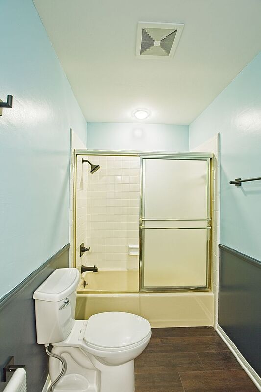 Building Photo - 3217 Squireswood Dr
