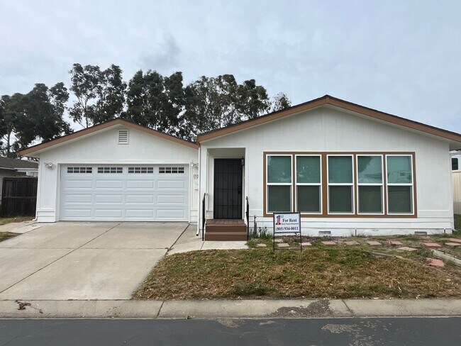 Building Photo - 3221 Turtle Creek Dr