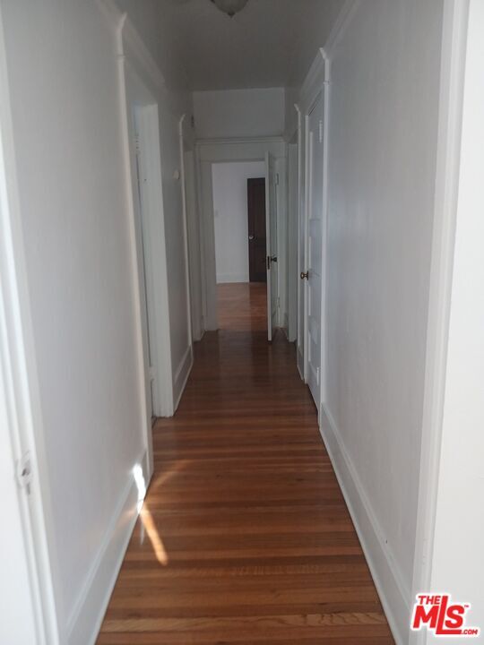 Building Photo - 1555 6th Ave